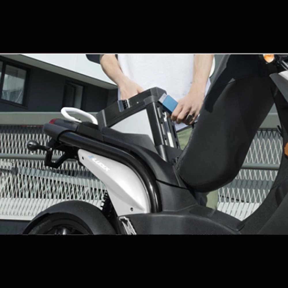 Peugeot ELudix Noir Black Elmoped (Bosch 2500W) 4 Peugeot ELudix Noir Black Elmoped (Bosch 2500W) - Bild 2